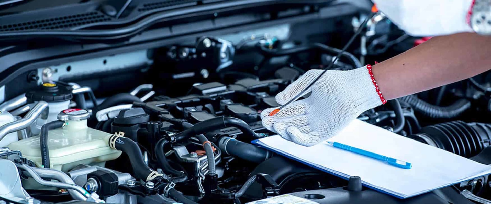 Addressing Warning Signs Early: A Comprehensive Guide to Car Tune-Ups and Repairs