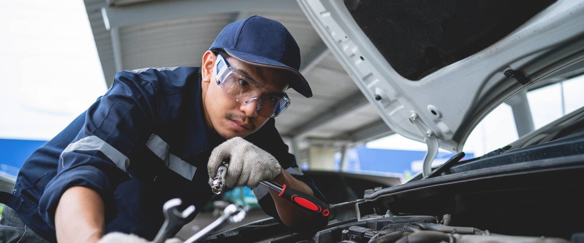 How to Troubleshoot Loss of Power While Driving