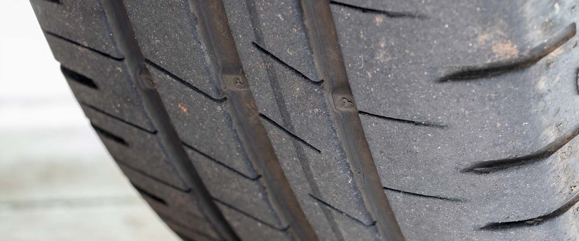 Uneven Tire Wear: How to Maintain and Repair Your Vehicle's Suspension